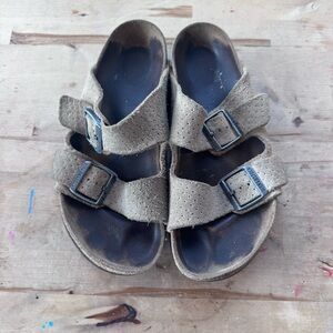 Birkenstock Arizona tan Brown Sandals size 39 regular wide/ women’s size 8